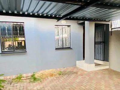 2 Bedroom House For Sale in Nelspruit - 8XkZ.webp