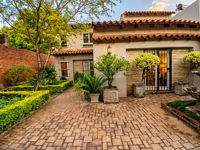9 Bedroom House For Sale in Pretoria - NFBb.webp