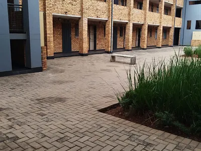 2 Bedroom Apartment To Rent in Alberton - 7fSA.webp