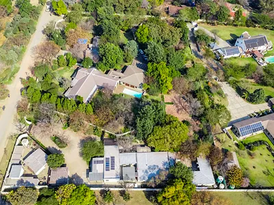 5 Bedroom House For Sale in Randburg - qo9s.webp