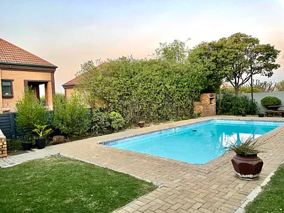 2 Bedroom Apartment To Rent in Randburg - img