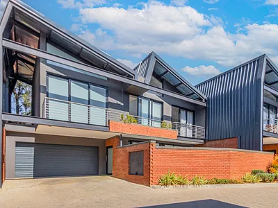 3 Bedroom House For Sale in Sandton - img