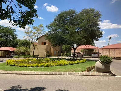 2 Bedroom Apartment To Rent in Randburg - EBp4.webp