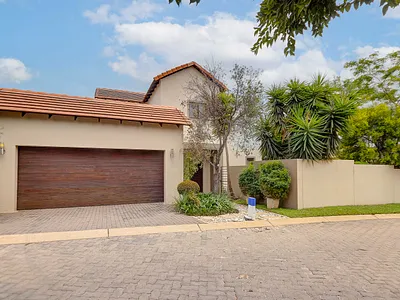 3 Bedroom House To Rent in Sandton - 4Wgu.webp
