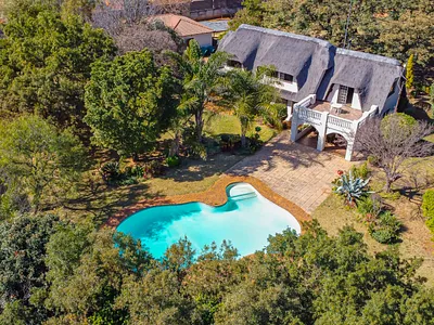 4 Bedroom House For Sale in Glen Austin, Midrand - img