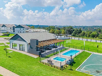 3 Bedroom Townhouse To Rent in Glen Austin, Midrand - KSmK.webp
