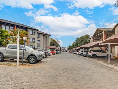 2 Bedroom Apartment To Rent in Randburg - T2O3.webp