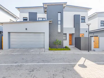 3 Bedroom House To Rent in Sandton - Nqje.webp