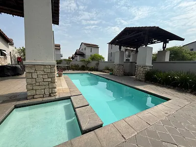 2 Bedroom Apartment To Rent in Sandton - img