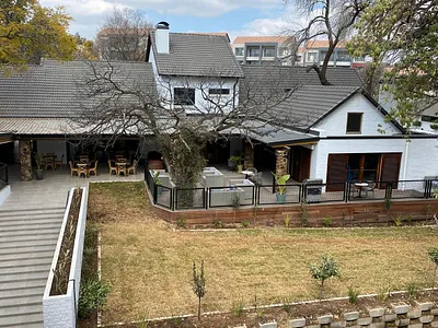 1 Bedroom Apartment To Rent in Sandton - NspP.webp
