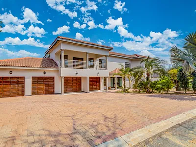 6 Bedroom House For Sale in Midrand - oei7.webp