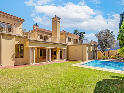 7 Bedroom House To Rent in Sandton - agNa.webp