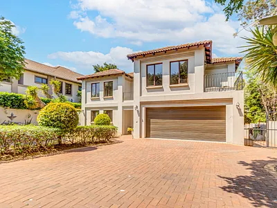 4 Bedroom House To Rent in Midrand - 9Rbp.webp