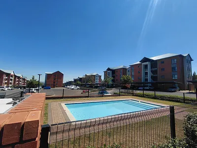 3 Bedroom Apartment To Rent in Edenvale - xEqR.webp