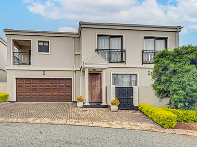 3 Bedroom House For Sale in Sandton - img
