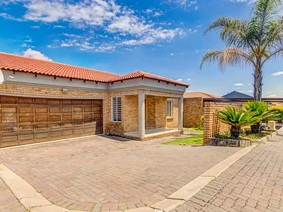 3 Bedroom House For Sale in Midrand - img