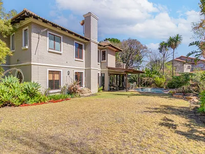 4 Bedroom House For Sale in Midrand - Oi13.webp