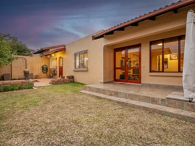 3 Bedroom Townhouse For Sale in Sandton - img