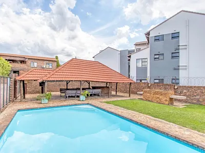 3 Bedroom Apartment To Rent in Randburg - img