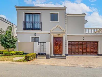 3 Bedroom House For Sale in Sandton - X2qf.webp