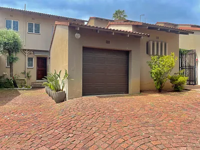 3 Bedroom Townhouse For Sale in Sandton - jWCJ.webp