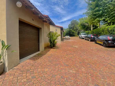 3 Bedroom Townhouse To Rent in Sandton - x6bB.webp