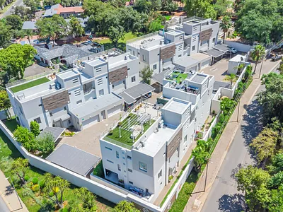 3 Bedroom House For Sale in Sandton - GNZp.webp