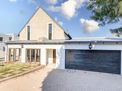 3 Bedroom House For Sale in Midrand - KCcq.webp