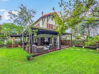 5 Bedroom House For Sale in Midrand - q0zQ.webp