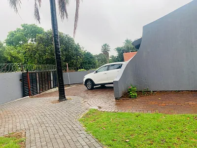 3 Bedroom House To Rent in Kempton Park - img