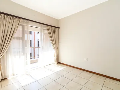 1 Bedroom Apartment For Sale in Sandton - LLvy.webp