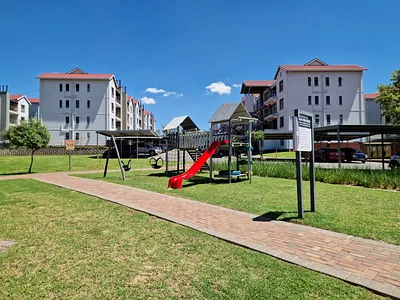 3 Bedroom Apartment To Rent in Edenvale - img