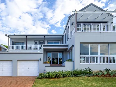 3 Bedroom House For Sale in Blythedale - 6noH.webp