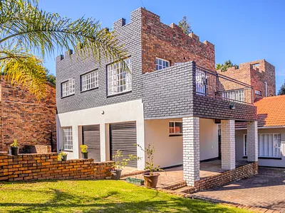 2 Bedroom Apartment To Rent in Roodepoort - HGEQ.webp