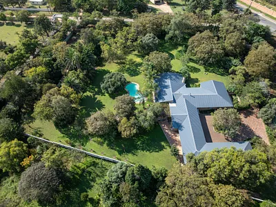 4 Bedroom House For Sale in Randburg - DuVz.webp