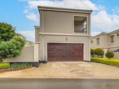 3 Bedroom House To Rent in Sandton - 4n7u.webp