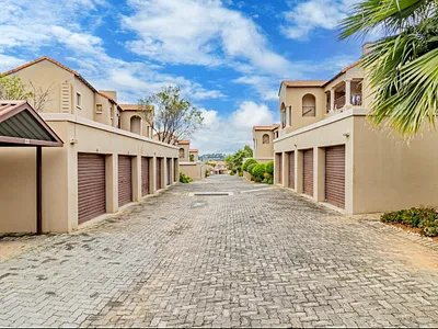 2 Bedroom Apartment To Rent in Randburg - fa7d.webp