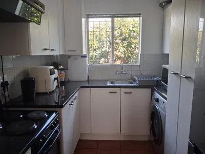 2 Bedroom Apartment To Rent in Allen's Nek, Roodepoort - n1cX.webp