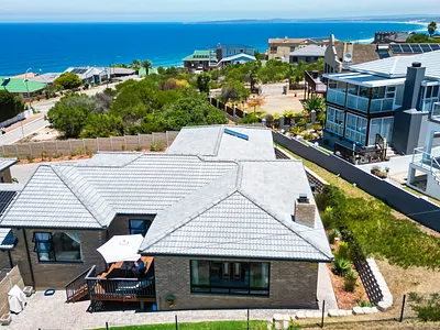 3 Bedroom House For Sale in Mossel Bay - OHLi.webp