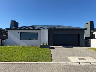 3 Bedroom Townhouse For Sale in Groot Brakrivier - NRzF.webp