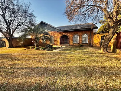 4 Bedroom House For Sale in Kriel - Ssly.webp