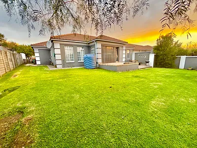 3 Bedroom House For Sale in Secunda - Wwjh.webp
