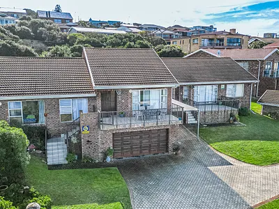 3 Bedroom Townhouse For Sale in Groot Brakrivier - wdpf.webp