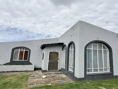 3 Bedroom House For Sale in Secunda - 26dT.webp