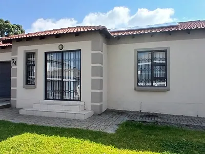 3 Bedroom Townhouse To Rent in Secunda - eTXl.webp