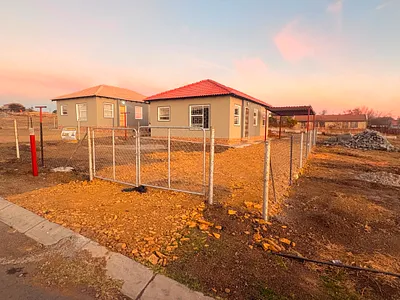 3 Bedroom House To Rent in Secunda - Ytrg.webp