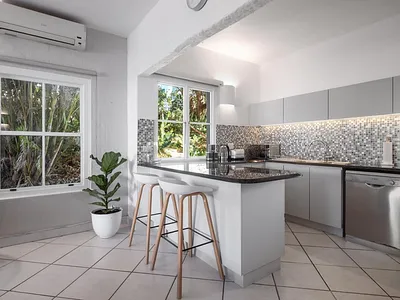3 Bedroom Apartment For Sale in Ballito - BD6j.webp