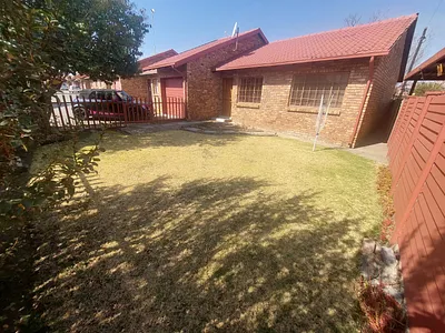 2 Bedroom Townhouse To Rent in Secunda - img