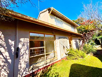 4 Bedroom House For Sale in Secunda - EHTy.webp