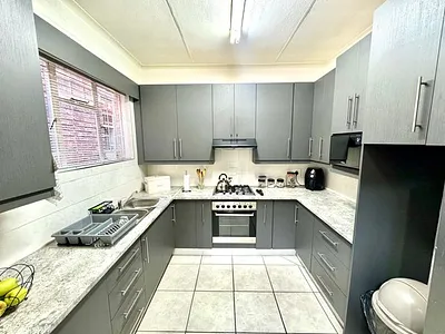 2 Bedroom Townhouse To Rent in Secunda - img